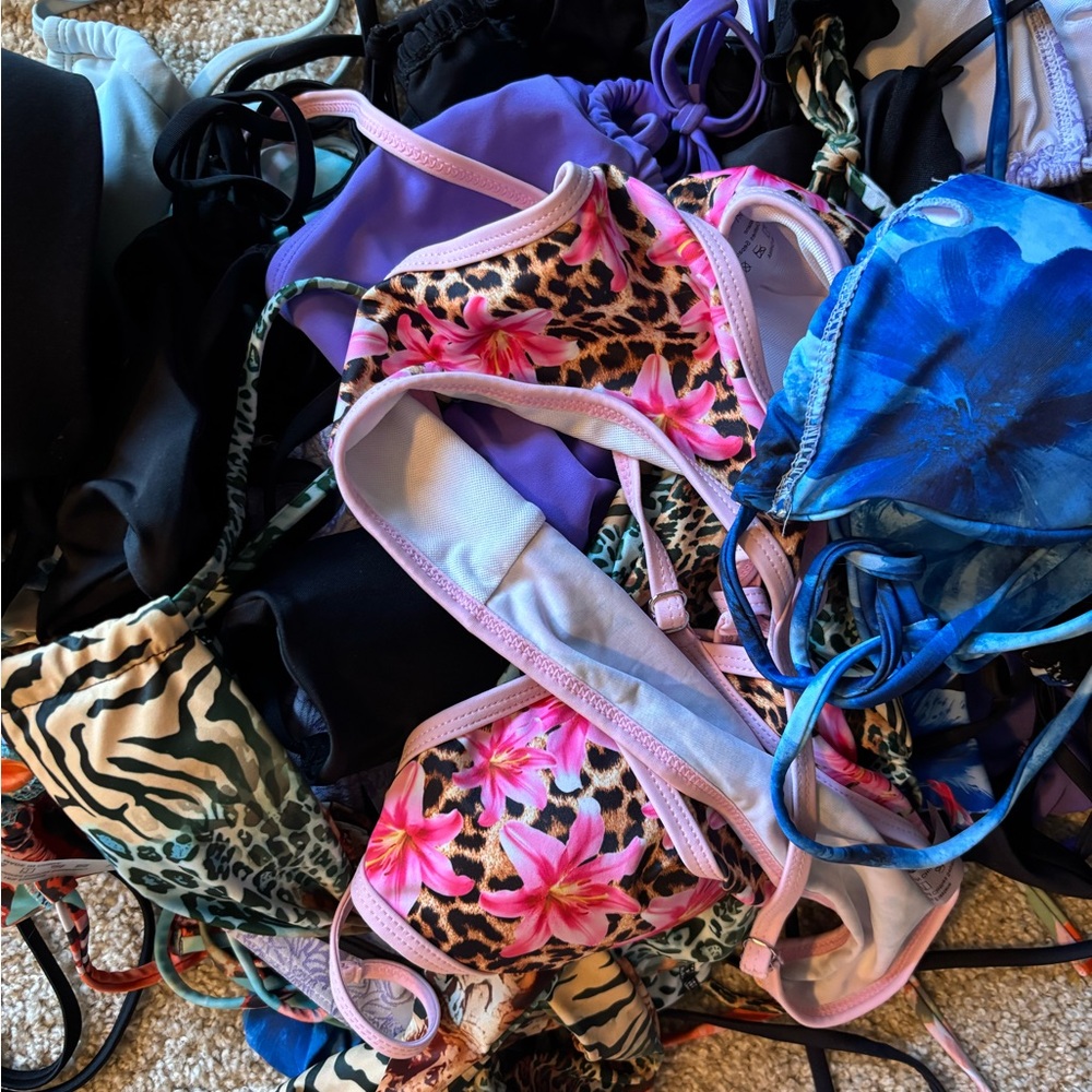 Bikini Sets Bundle! 5+ complete sets!